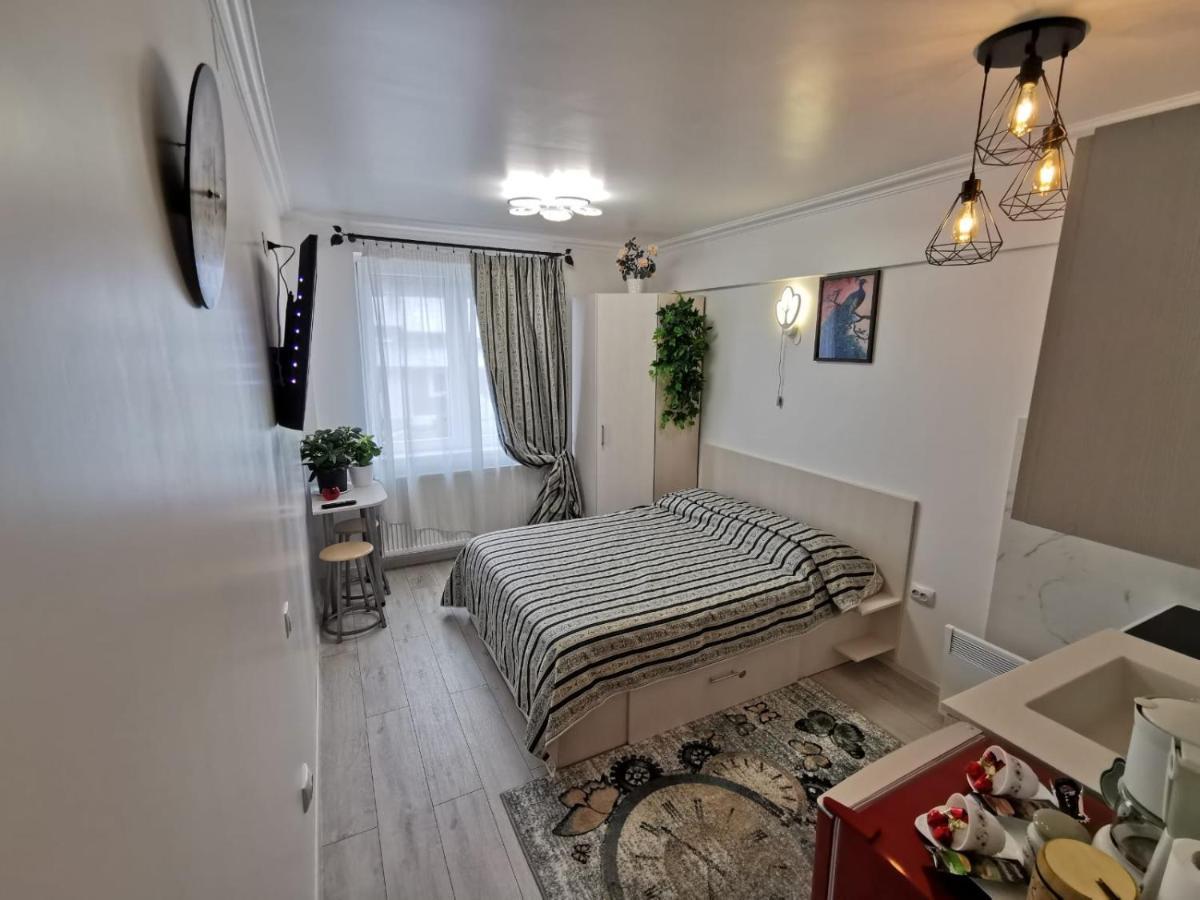 1 Small Studio, Central, Self Check In Синая Экстерьер фото